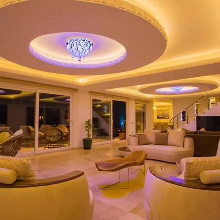 7 Bedroom Luxury