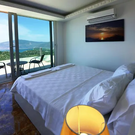 7 Bedroom 1115 * Kalkan