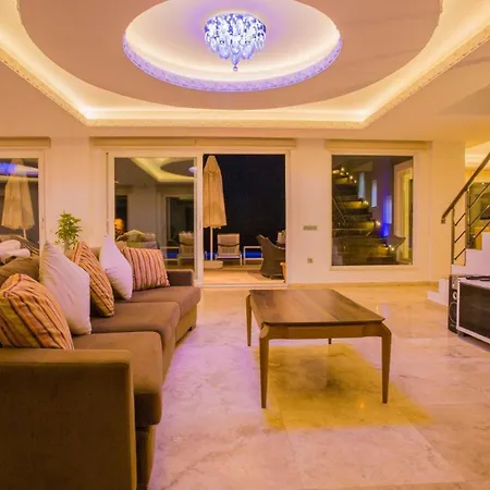 7 Bedroom 1115 Villa *